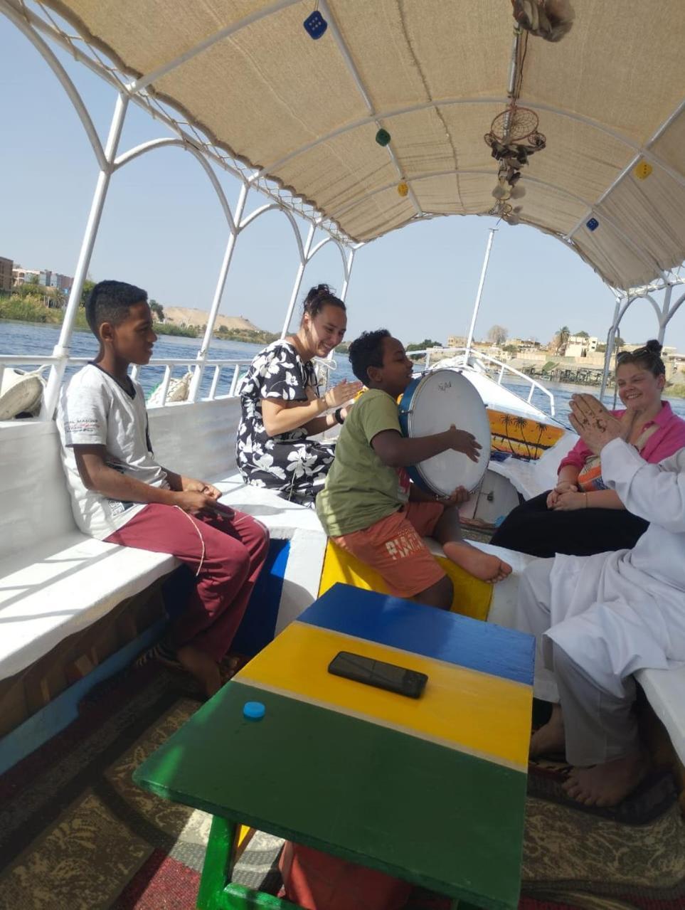 Charming Nubian Guest House Aswan Buitenkant foto